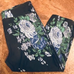 Albion Antigua Crop Leggings Blue Floral Print M